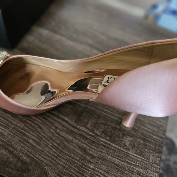 Badgley Mischka Pink Embellished Women's Shoes Sz 9 - Picture 5 of 8